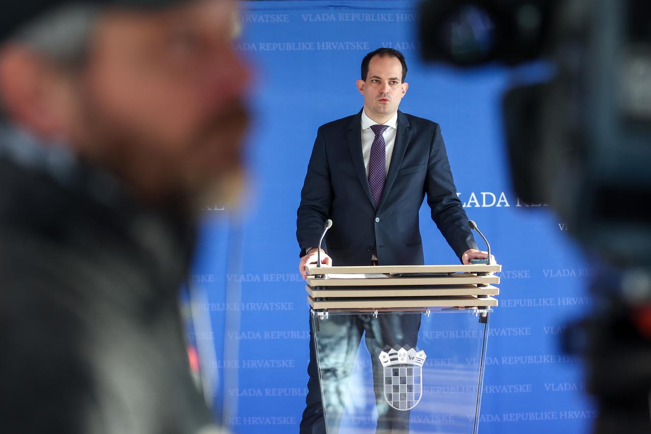 Zagreb: Ivan Malenica dao izjavu nakon sjednice Vlade