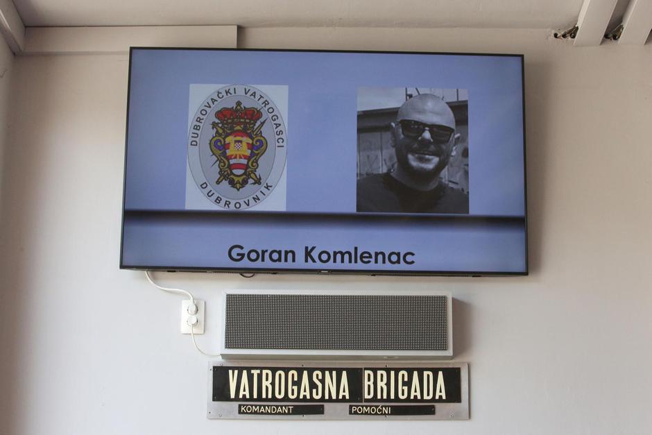 Zagrebački vatrogasci odali počast poginulom kolegi