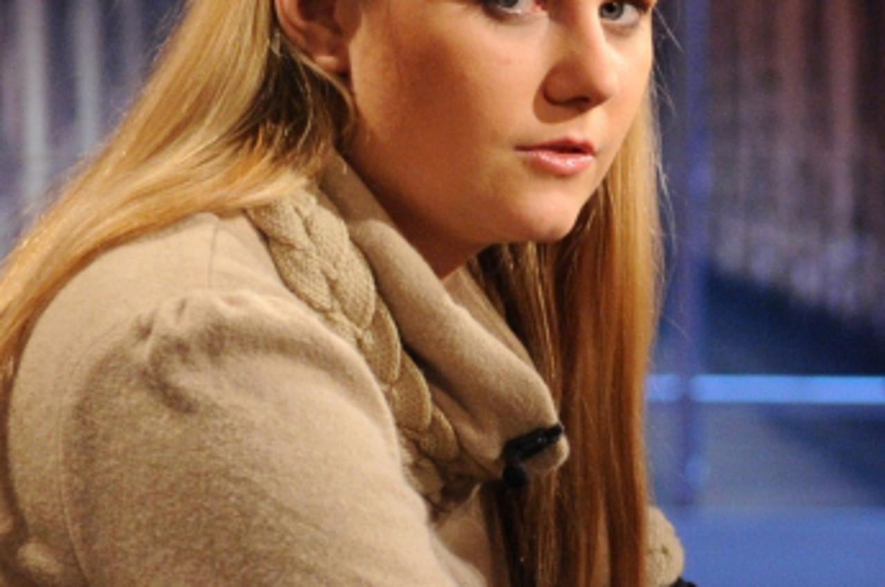 'Natascha Kampusch sits in the TV studio prior to the recording of TV talkshow \'Beckmann\' in Hamburg, Germany, 04 September 2010. Kampusch will give a detailed interview, which will be broadcasted d