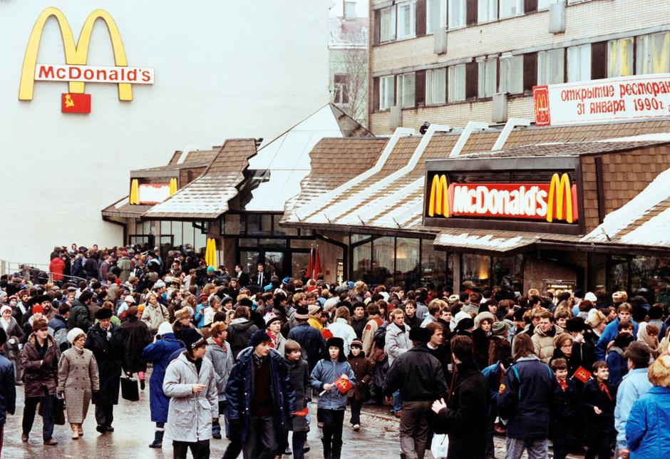 Ovako je to bilo u Rusiji 31. siječnja 1990. godine: Tada je otvoren prvi McDonalds restoran u Moskvi