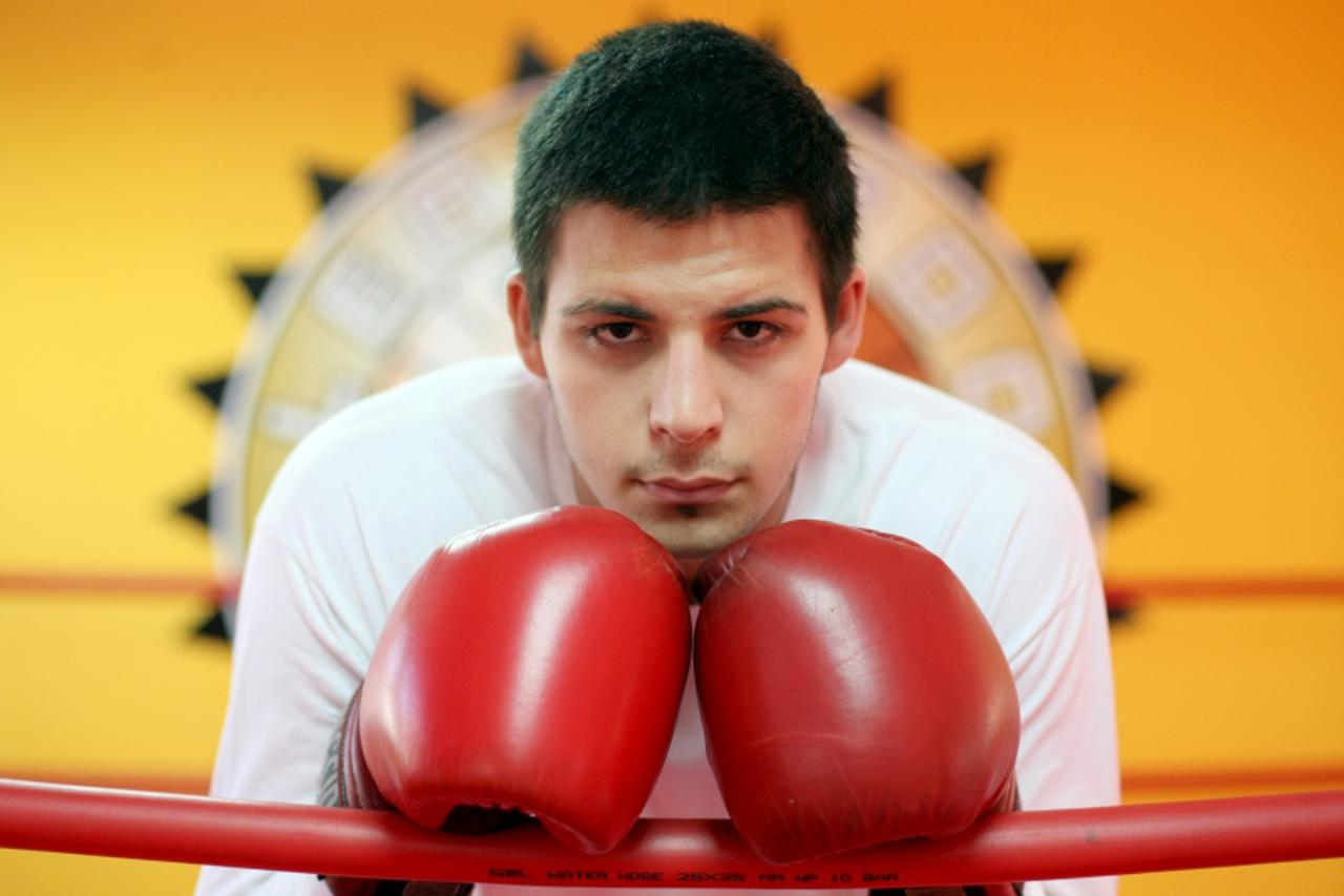 '05.11.2010. Zagreb, Hrvatska - Dino Mansour, boksac koji je prekinuo uspjesnu karijeru radi studija. Bavi se zastitom bilja. Photo: Petar Glebov/PIXSELL'