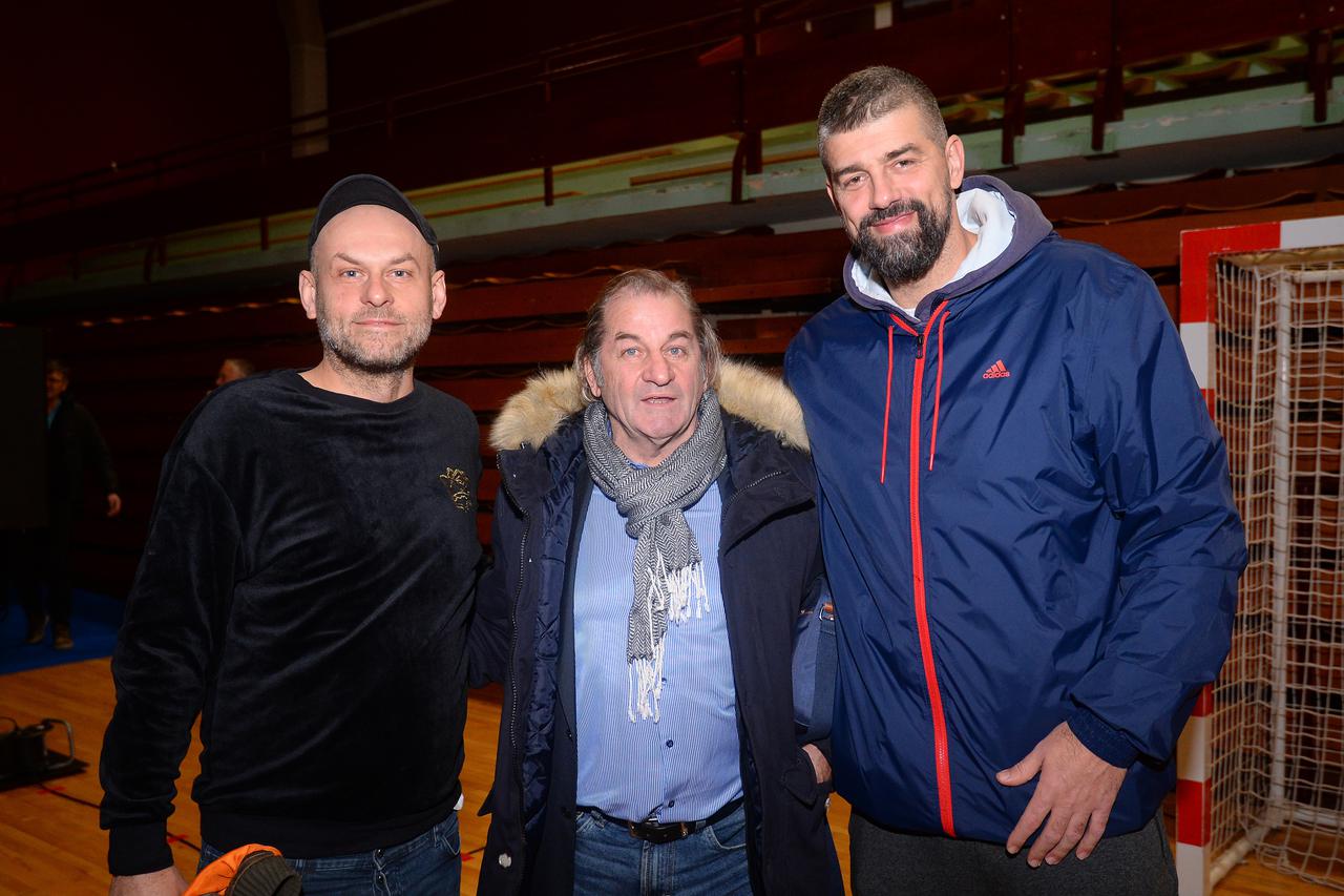 Milivoj Bračun (u sredini)