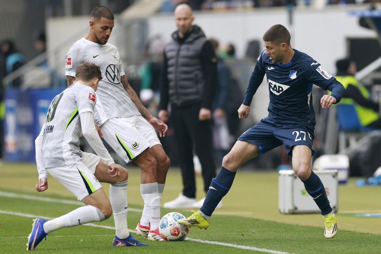 Bundesliga - TSG 1899 Hoffenheim v VfL Wolfsburg