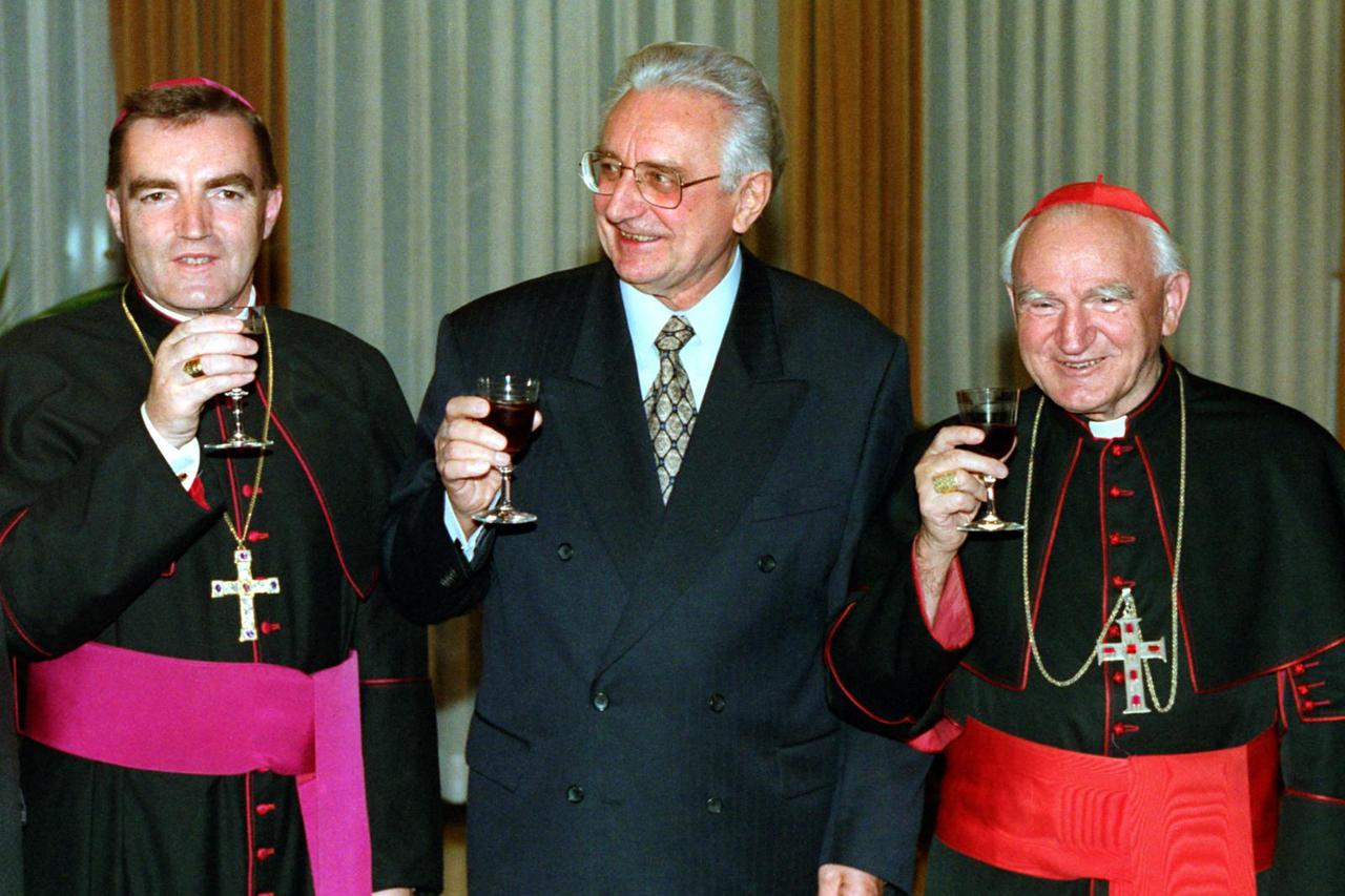 Na današnji dan 1922. rođen je Franjo Tuđman