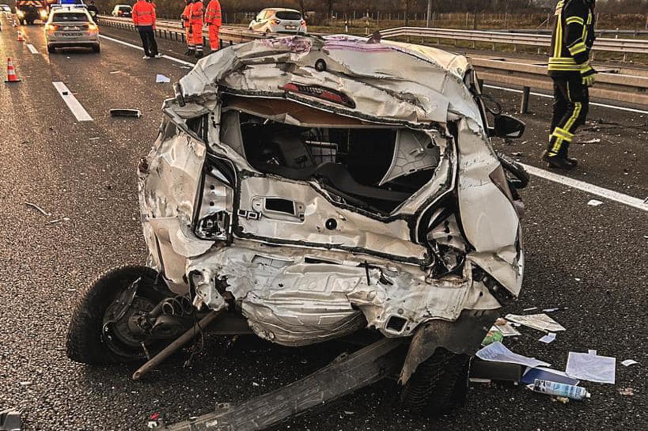 Nesreća na A1 kod čvora Donja Zdenčina