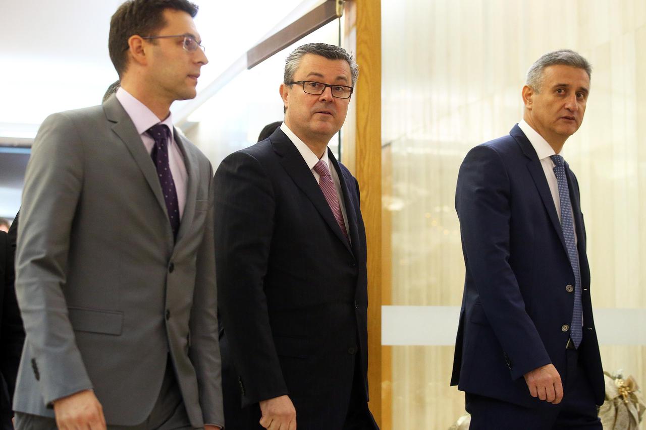 Petrov Karamarko Orešković