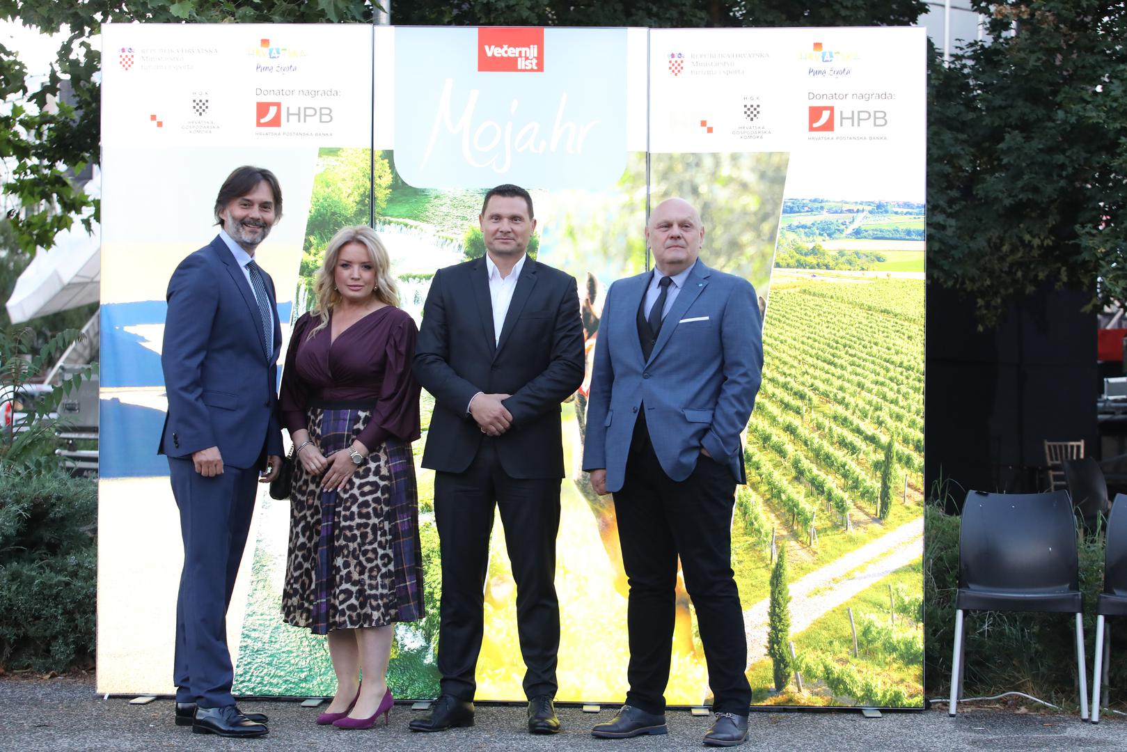 01.07.2021. Zagreb- Zavrsa svecanost projekta Moja.hr Vecernjeg lista u kojima mladi iz cijele Hrvatske predstavlaju svoje zupanije u jednominutnim videima.Photo: Boris Scitar/Vecernji list/PIXSELL