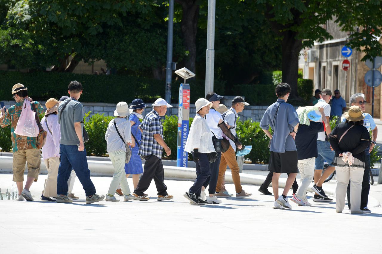 Šibenik: Veliki broj turista iz svih krajeva svijeta boravi na šibenskom podru?ju