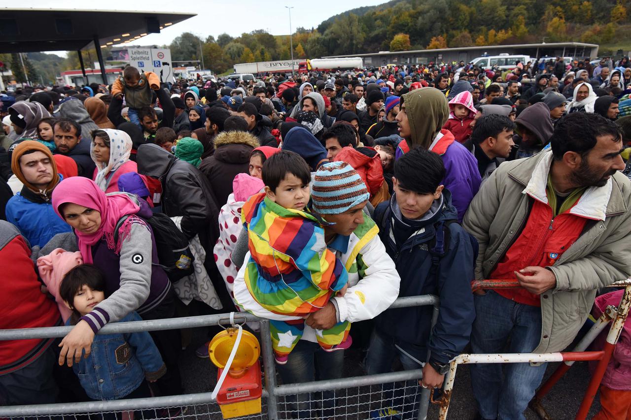 Migranti na austrijskoj granici 2015.