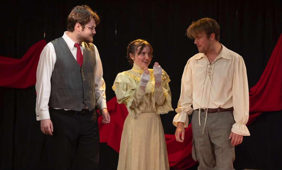 Predstava "Resa Fantastiskt Mystisk"