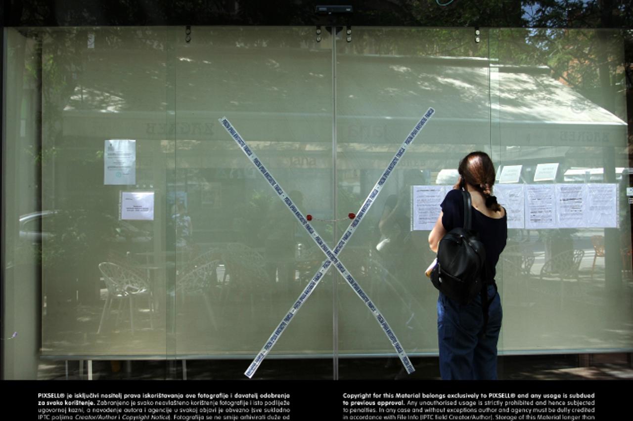 '21.06.2013., Zagreb - Porezna uprava ministarstva financija zatvorila je slasticarnu Zagreb.  Photo: Anto Magzan/PIXSELL'