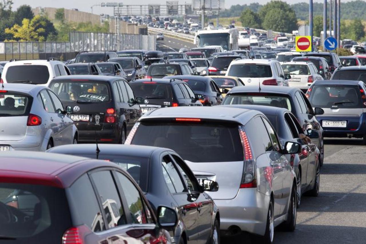 kolone, lučko, gužva