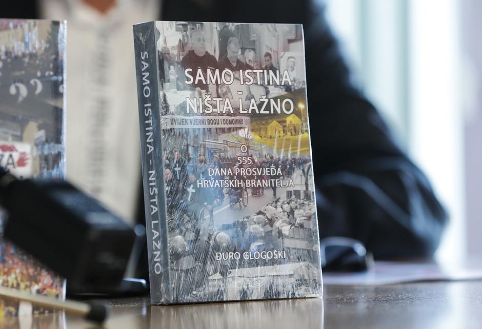 Zagreb: Predstavljena knjiga "Samo istina - ništa lažno" autora Đure Glogoškog
