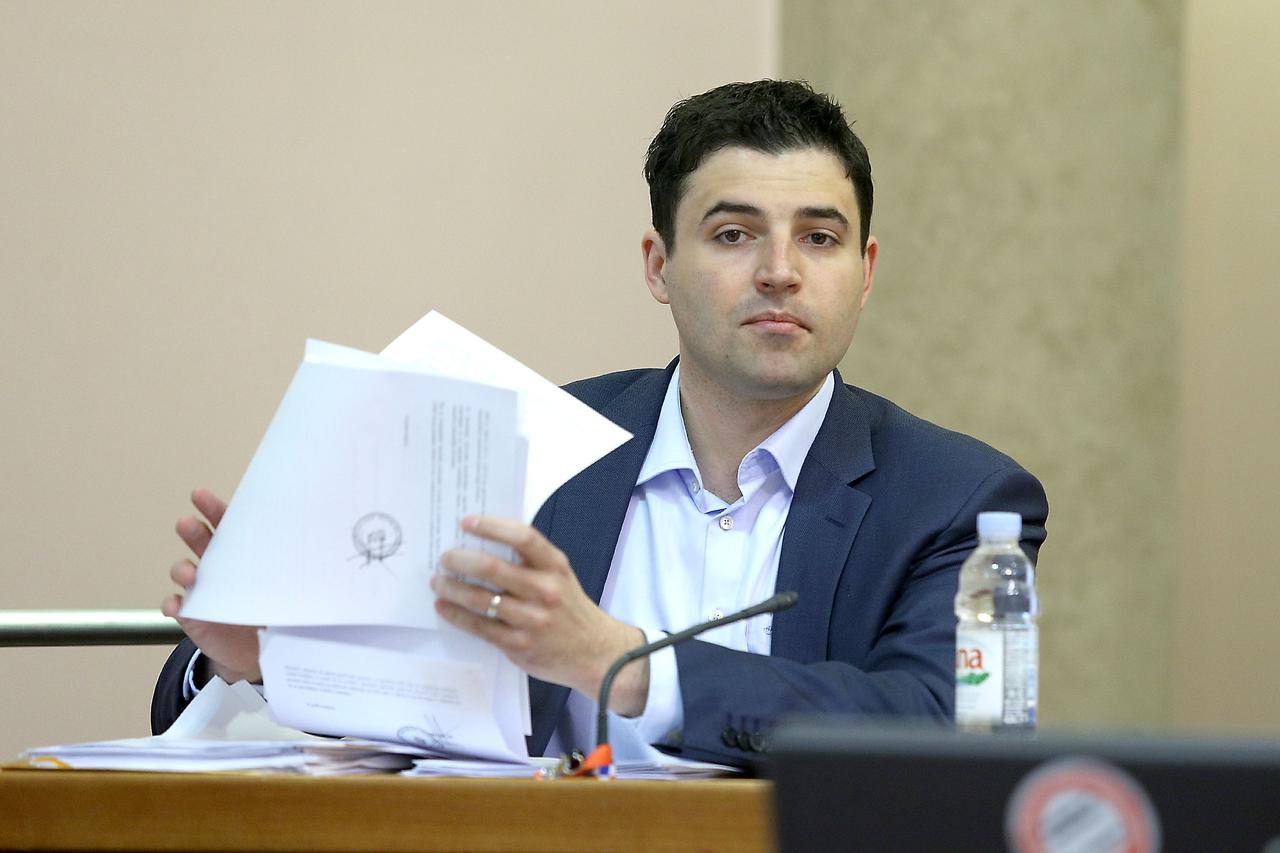 Davor Bernardić