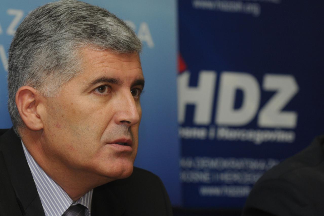 'bih...mostar...01.10.2009...hdz bih...predsjednik stranke dragan covic       Photo: Zoran Grizelj/Vecernji list'