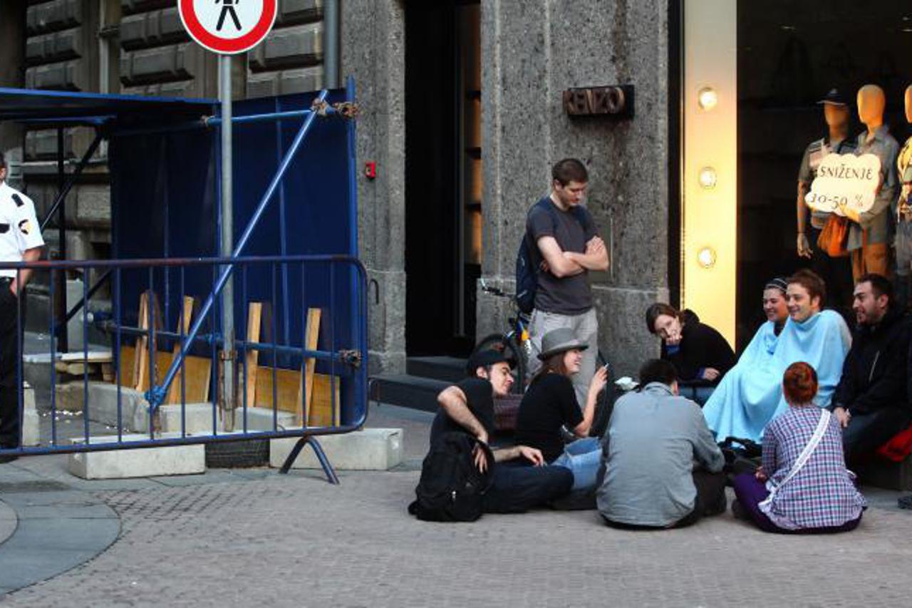 Prosvjednici u Varšavskoj