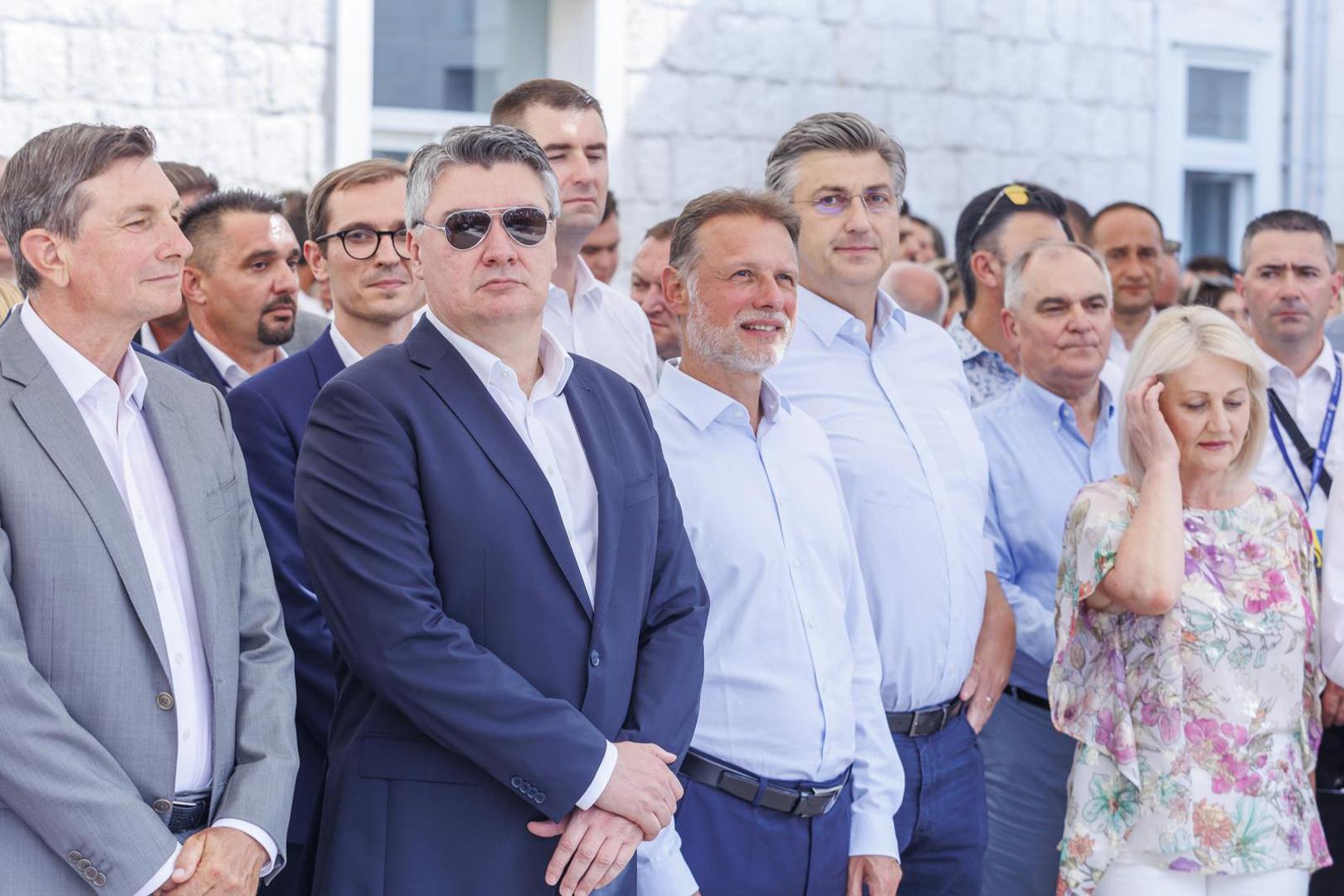 07.08.2022., Sinj - Predsjednik RH Zoran Milanovic, premijer Andrej Plenkovic s ministrima, predsjednik Republike Slovenije Borut Pahor sudjelovali su na Vojvodinom prijemu u Alkarskim dvorima.Borut Pahor, Zoran Milanovic, Gordan Jandrokovic, Andrej PlenkovicPhoto:   Photo: Miroslav Lelas/PIXSELL