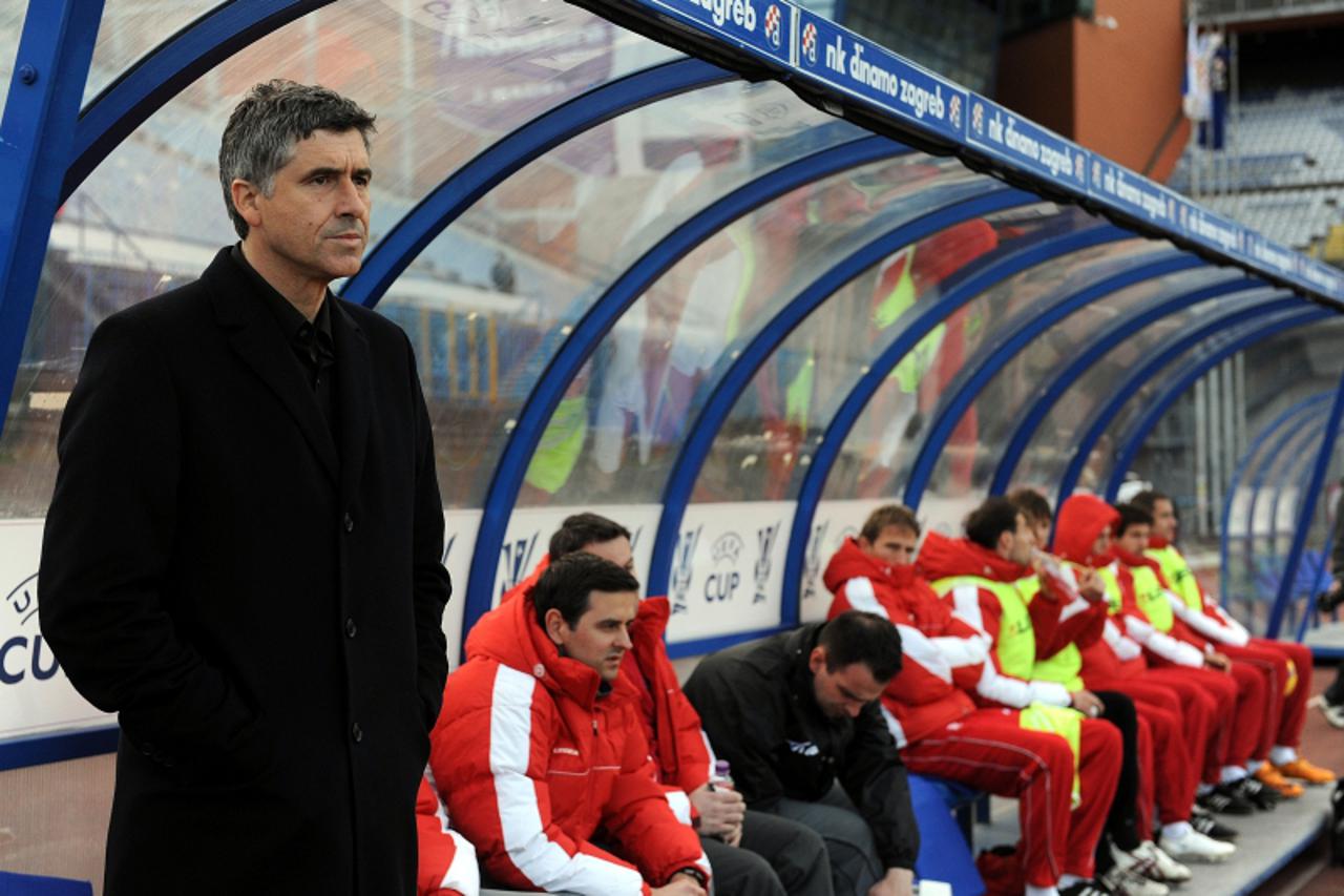 'sport...zagreb...18.03.2009.    stadion u Maksimiru, polufinalu kupa HNS-a,  Dinamo - Zagreb, 4-1, Dinamo se ukupnim rezultatom od 6-1 plasirao u finale kupa, trener Zagreba Luka Pavlovic,  Photo: Go
