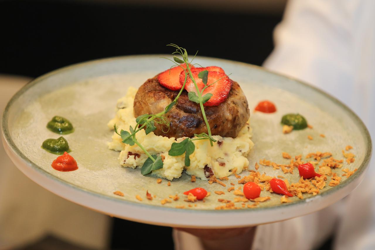 Osijek: Chef restorana Crna svinja, Marinko Rotim