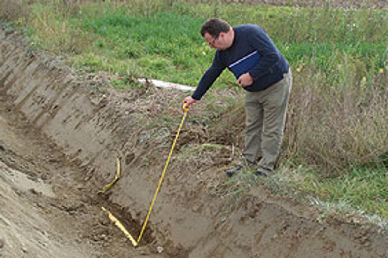 Otkopan plinovod u Patkovcu