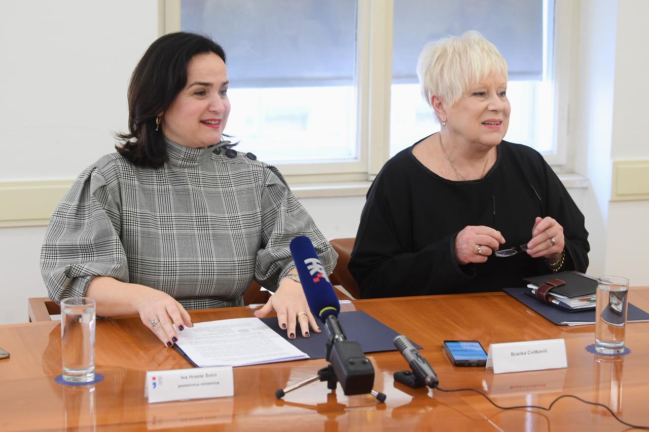 Pomoćnica ministrice kulture Iva Hraste-Sočo i predsjednica Povjerenstva Branka Cvitković
