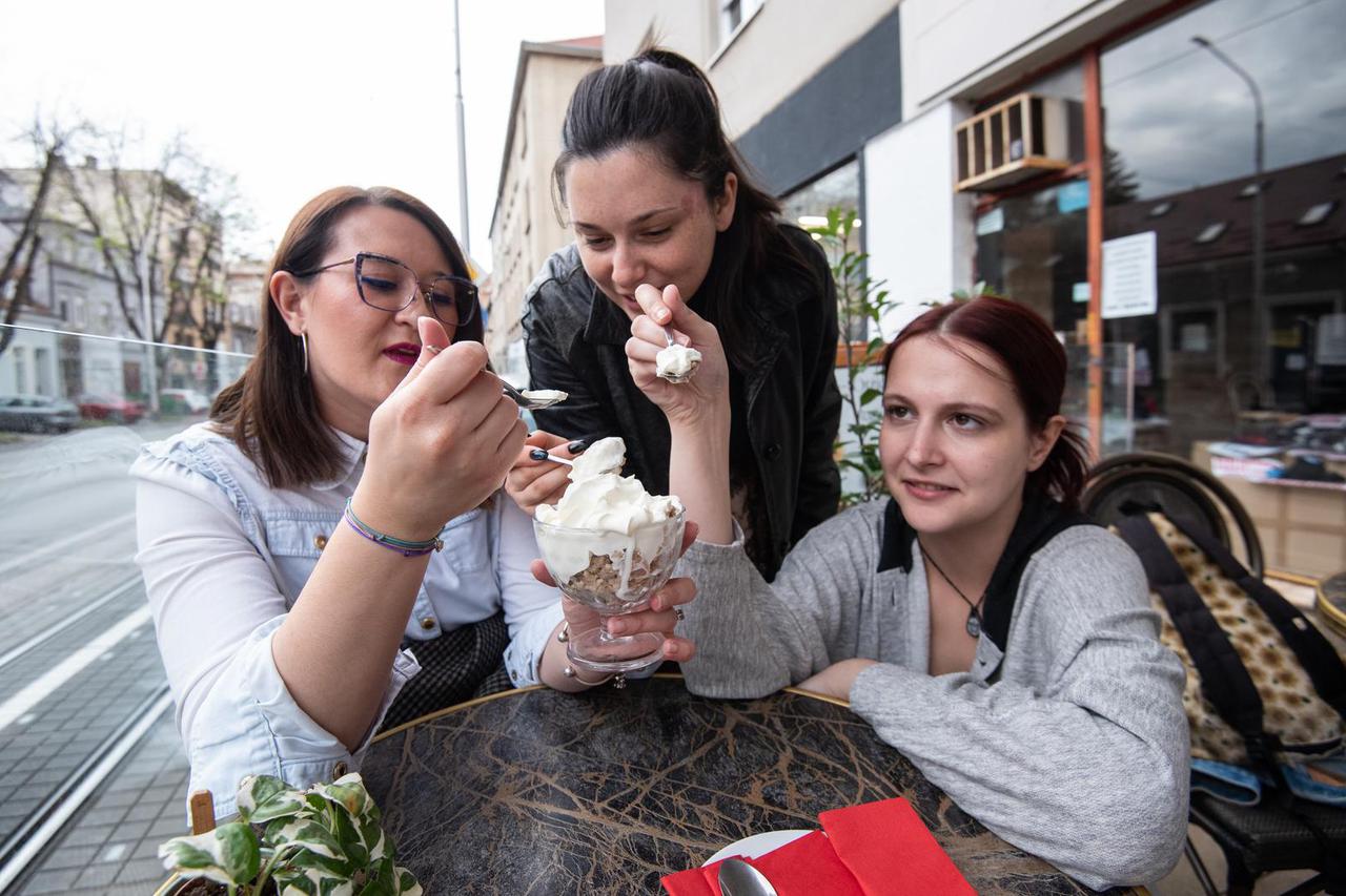 Zagreb: Testiranje kesten pirea