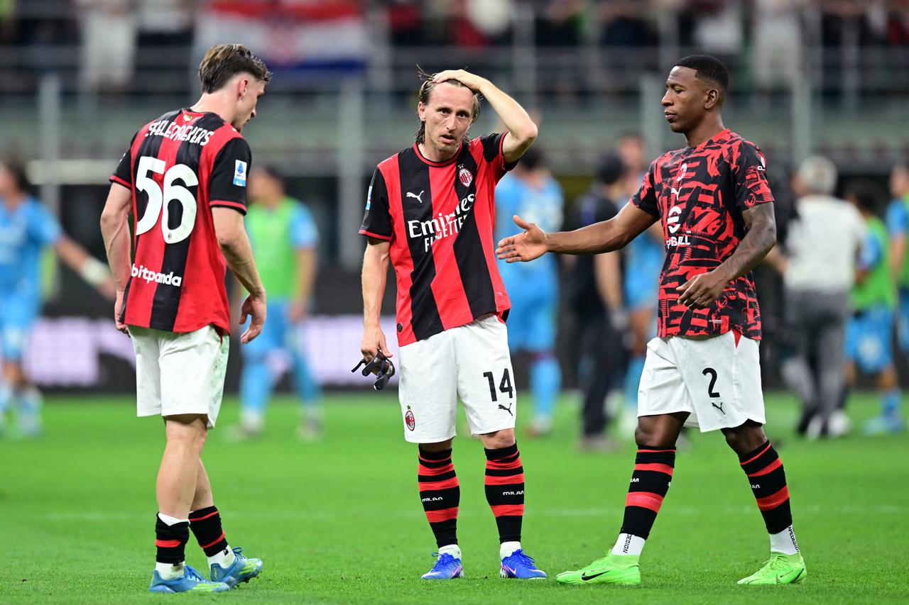 Serie A - AC Milan v Cagliari