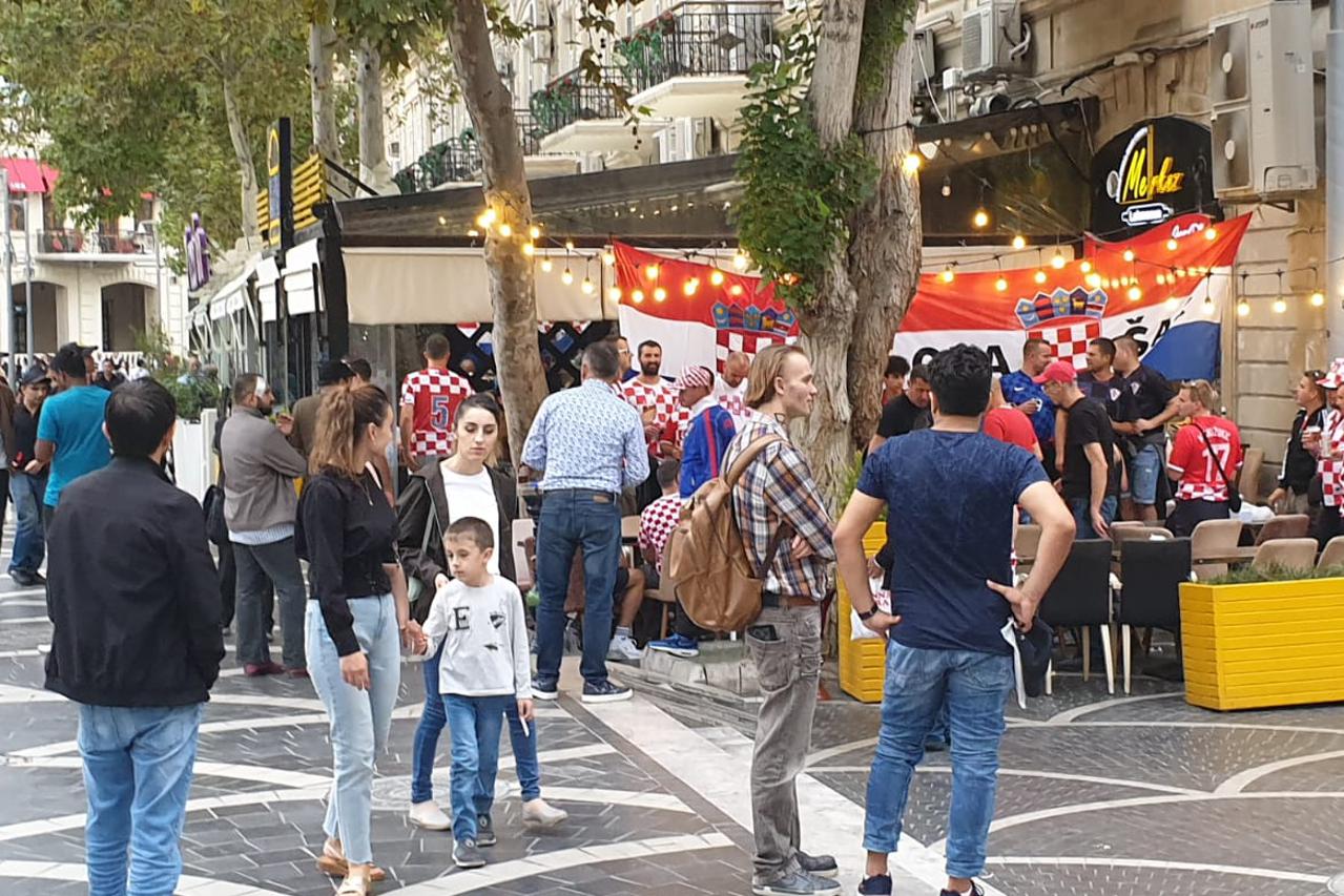 Hrvatski navijači u Bakuu
