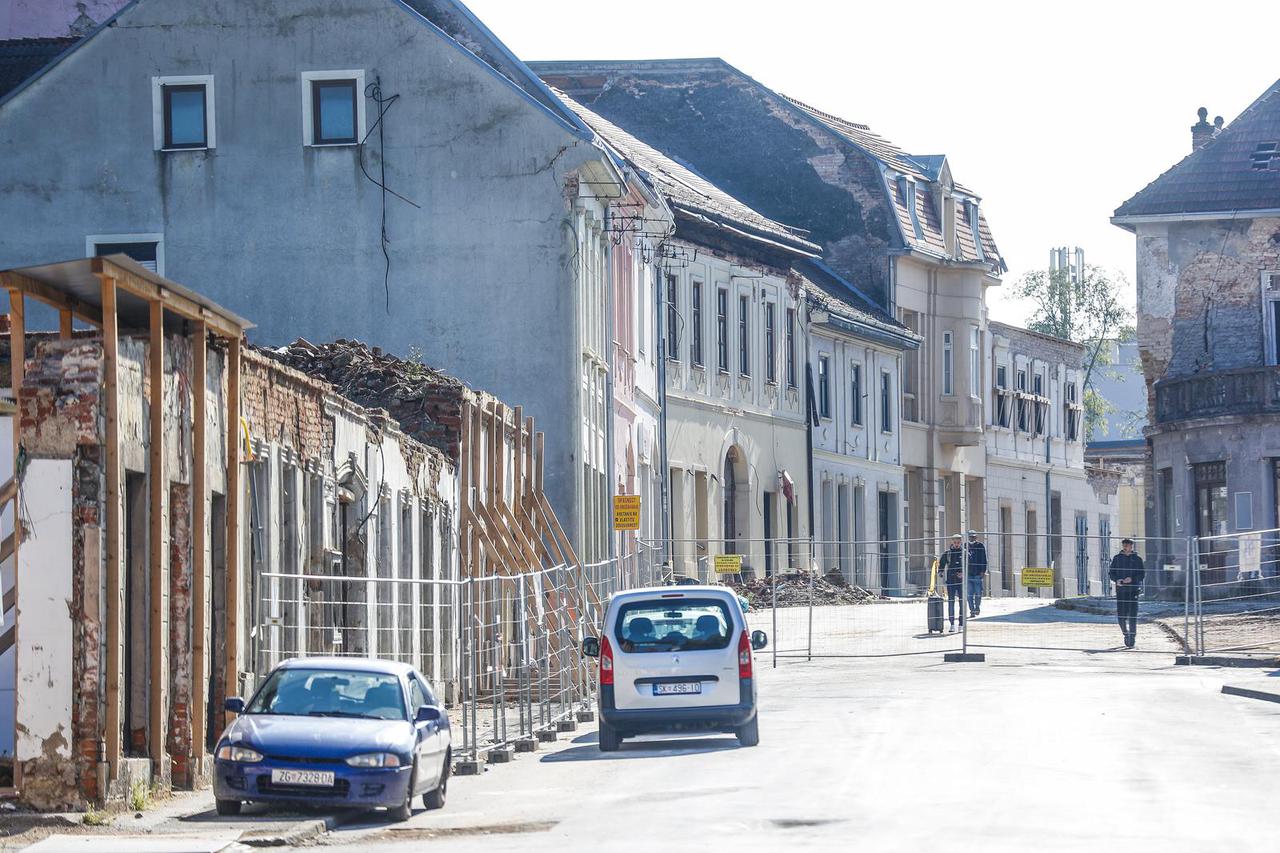 Život u Petrinji deset mjeseci nakon potresa