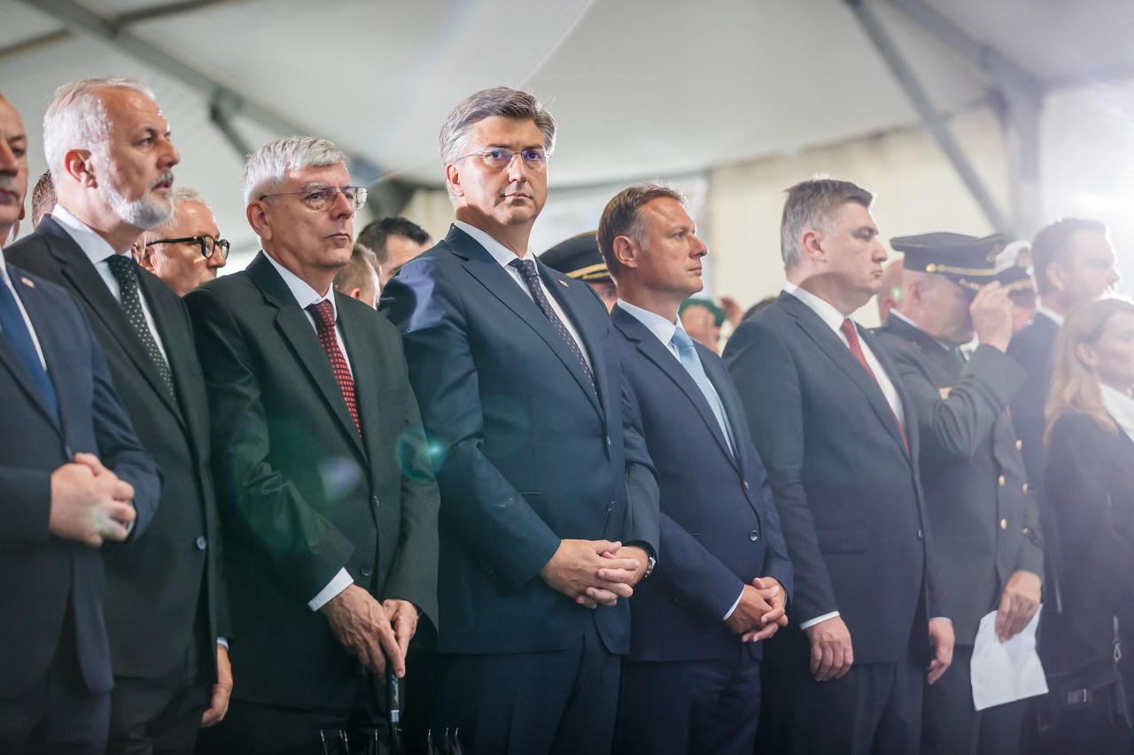 Državni vrh na obilježavanju 28. obljetnice VRO Oluja