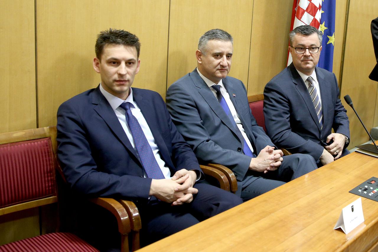 Petrov, Karamarko i Orešković