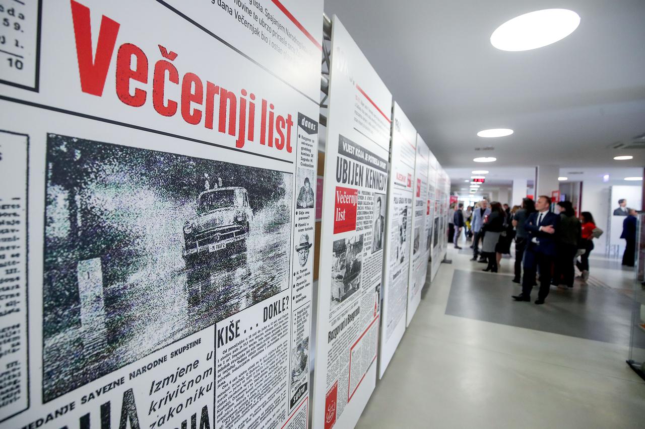 Koprivnica: Otvorena je izložba Večernji list: Zajedno smo 60 godina