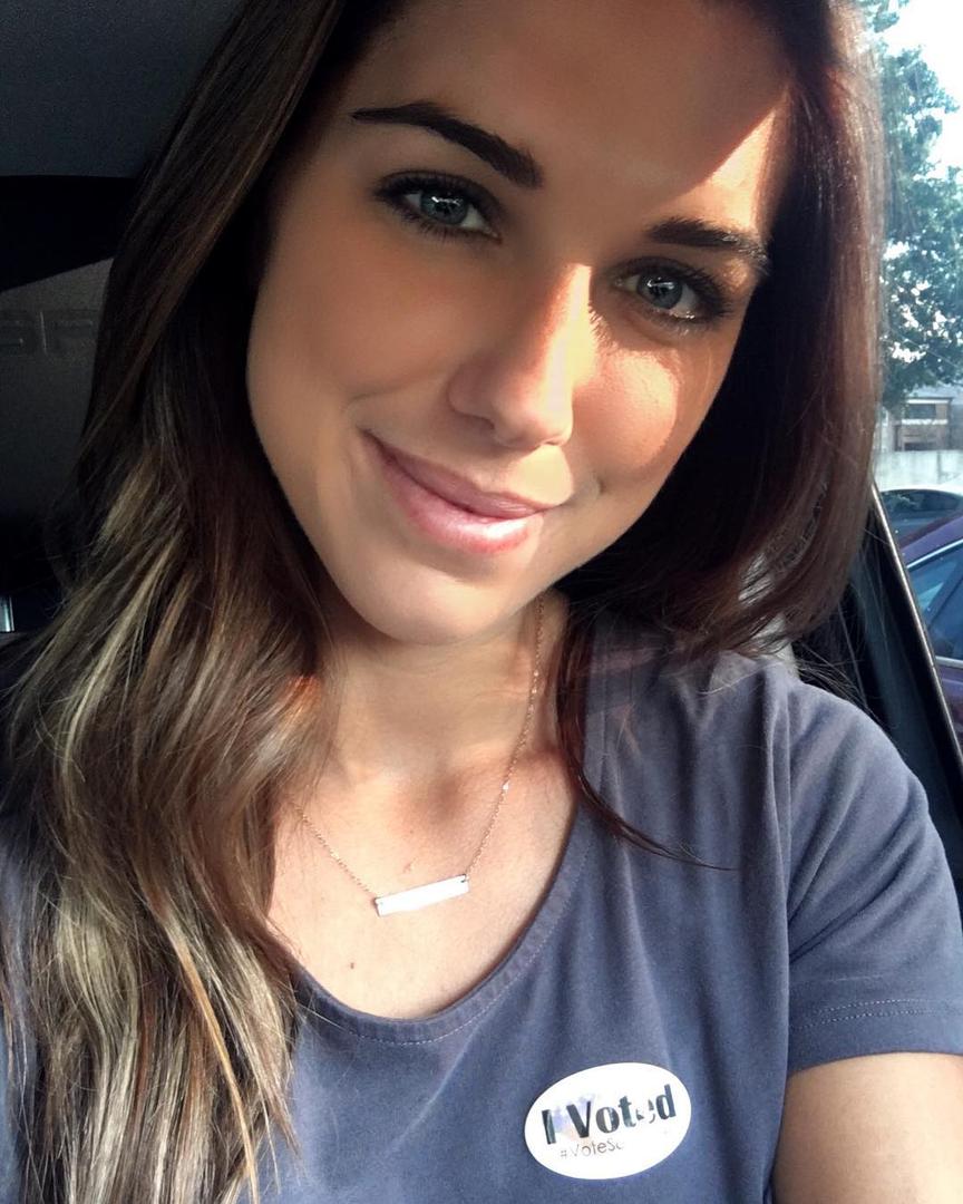 Alex Morgan je po mnogima najseksepilnija nogometašica svijeta i poziranje ispred objektiva fotoaparata nije ništa novo