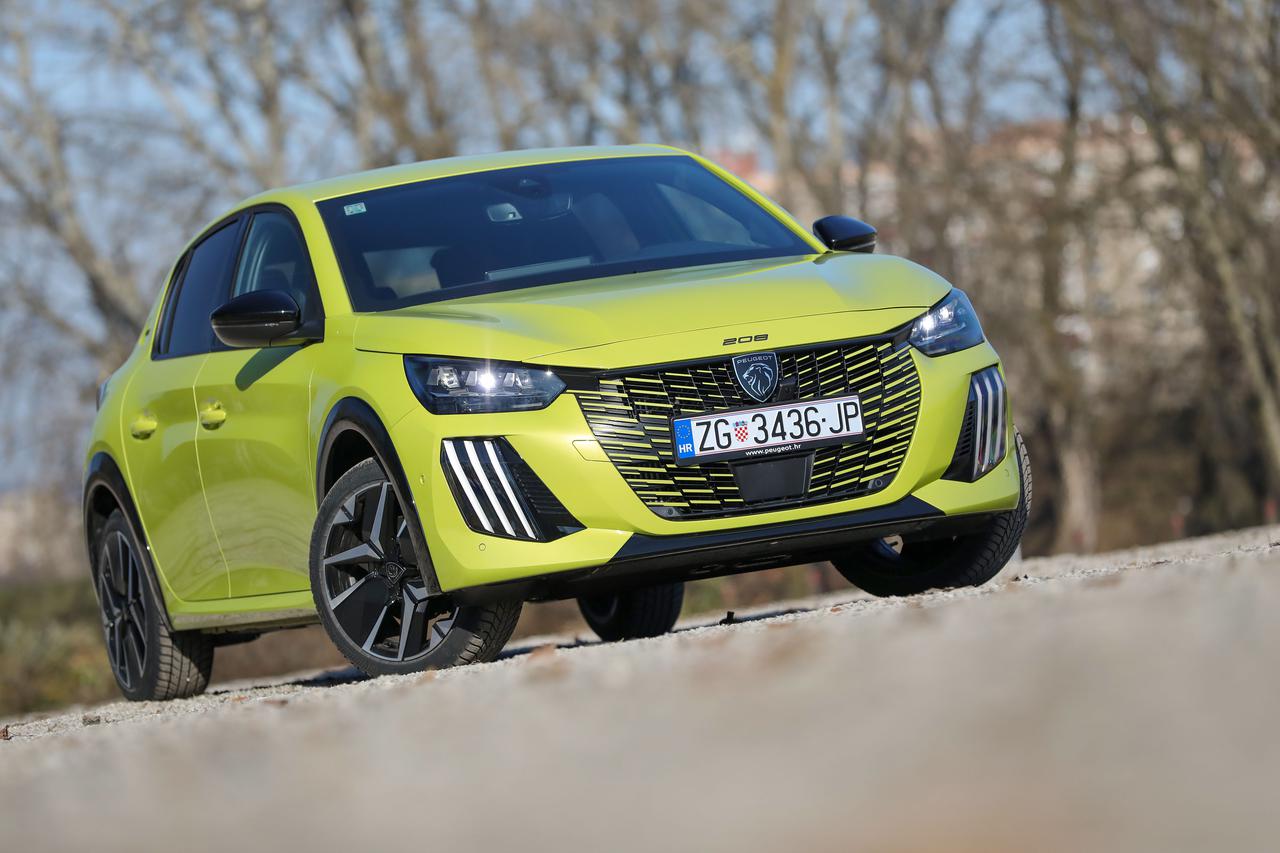 Testiranje automobila Peugeot 208