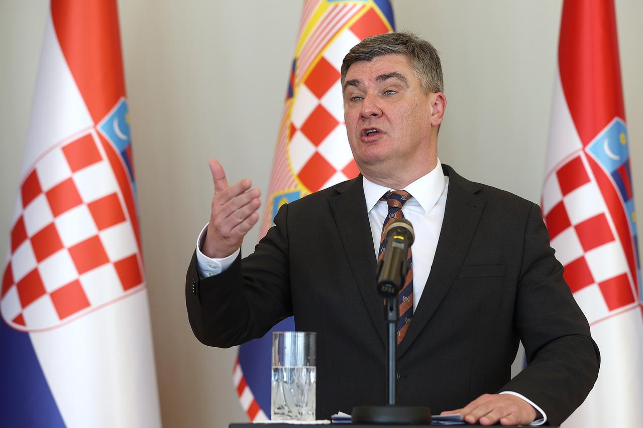Zagreb: Izvanredna konferencija predsjednika Milanovića o Turudiću i Mamiću