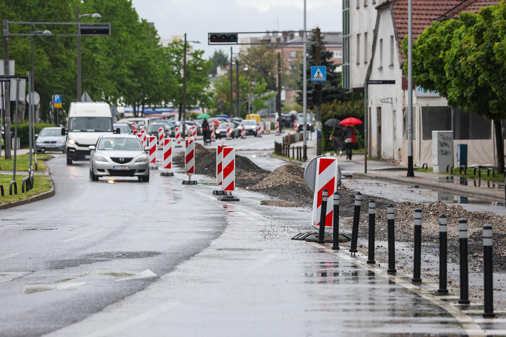 Riječ je o radovima na rekonstrukciji vodoopskrbnog cjevovoda koji će trajati do rujna. 