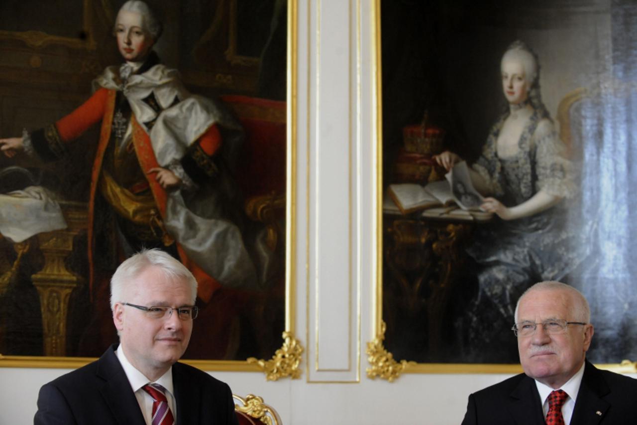 'Czech President Vaclav Klaus (R)  and his Croatian counterpart Ivo Josipovic pose on March 8, 2011 during a welcoming ceremony at Prague Castle in the Czech capital. Josipovic is on a two-day officia