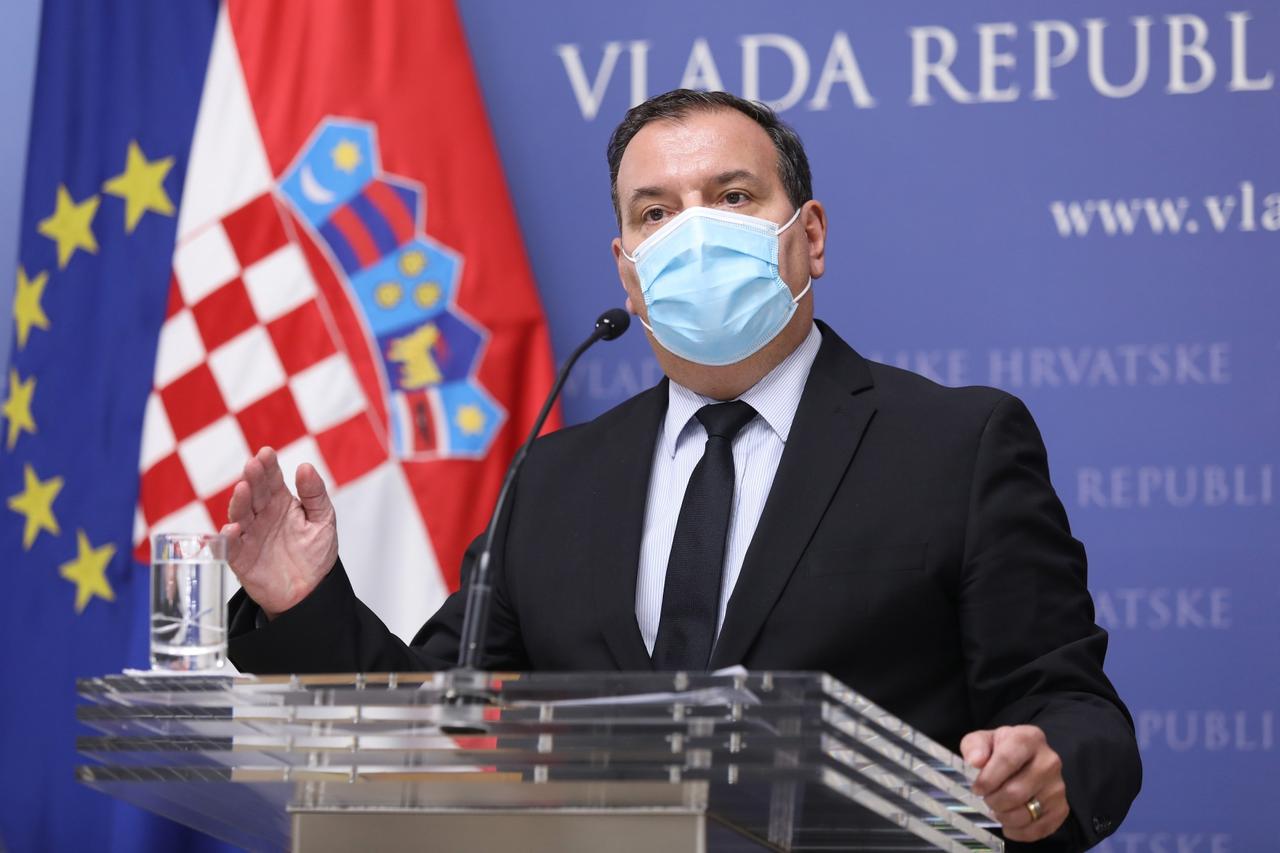 Zagreb: Beroš i Fuch potvrdili kako srednjoškolci prelaze na online nastavu