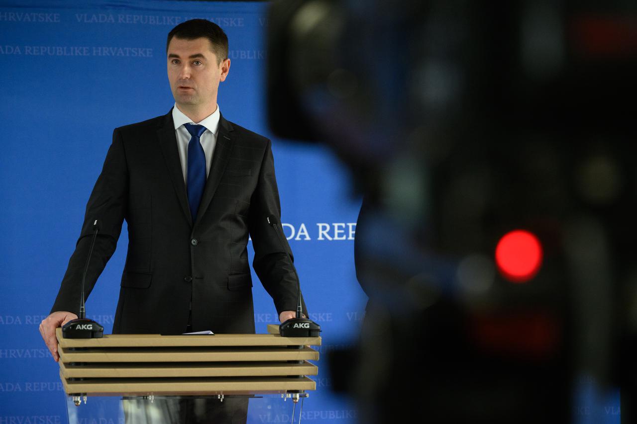 Zagreb: Davor Filipović obratio se medijima nakon sjednice Vlade RH