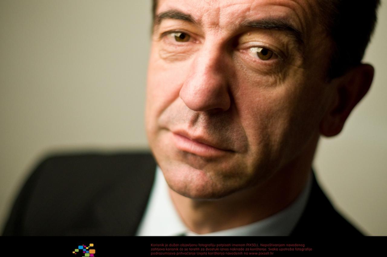 \'SPECIJAL OBZOR 22.02.2012., Zagreb - Politicar Darko Milinovic, kandidat za predsjednika HDZ-a. Photo: Jurica Galoic/PIXSELL\'