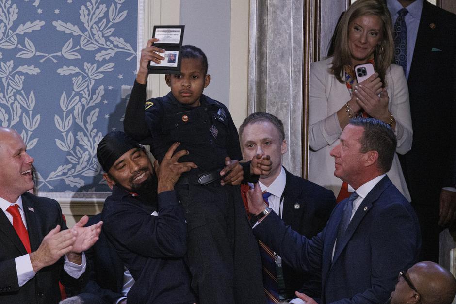 President Trump Gives Speech to Joint Session of Congress