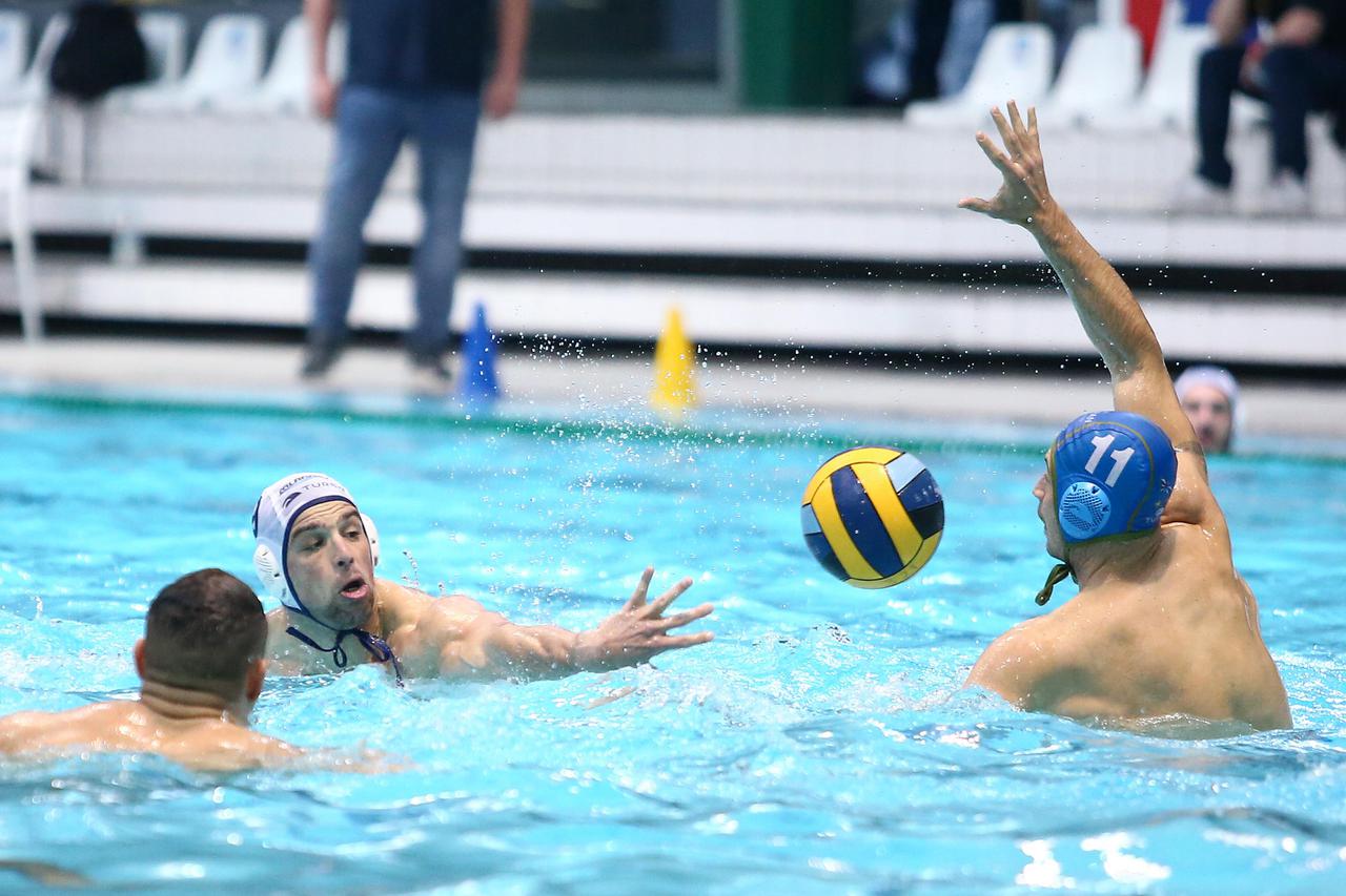 Mladost u Zagrebu u prvoj utakmici polufinala doigravanja Prvenstva Hrvatske uvjerljivo slavila protiv Jadrana