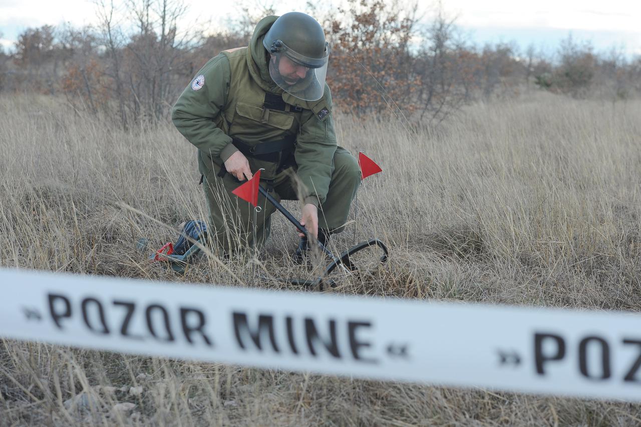 Velika akcija razminiranja pod nadzorom HCR-a