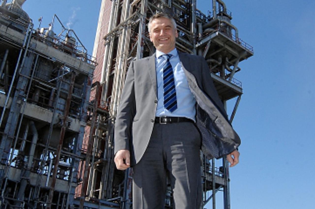 '04.10.2013., Kutina - Drago Marcinko, predsjednik Uprave Petrokemije d.d. Photo: Nikola Cutuk/PIXSELL'