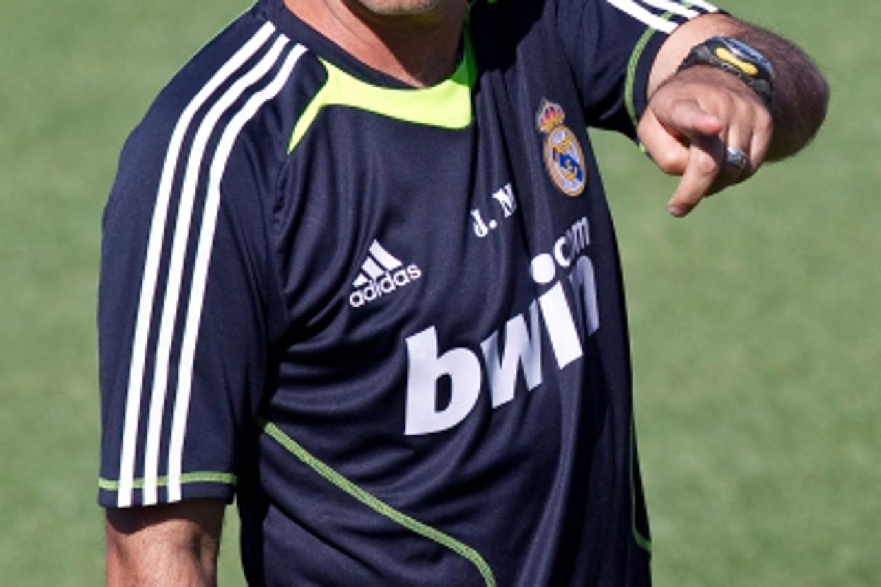 'MADRID (16/07/2010).- Real Madrid first training session of new season at Real Madrid Soccer City in Valdebebas, Madrid. Jose Mourinho...Photo: Cesar Cebolla /  nph *** Local Caption *** Fotos sind o