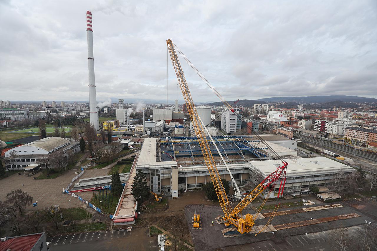 Pogled na grad Karlovac s vrha Vinice