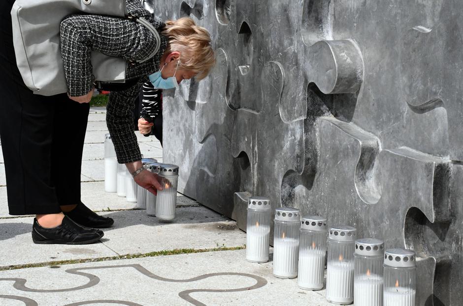 Slavonski Brod: Sjećanje na poginulu djecu u Domovinskom ratu.