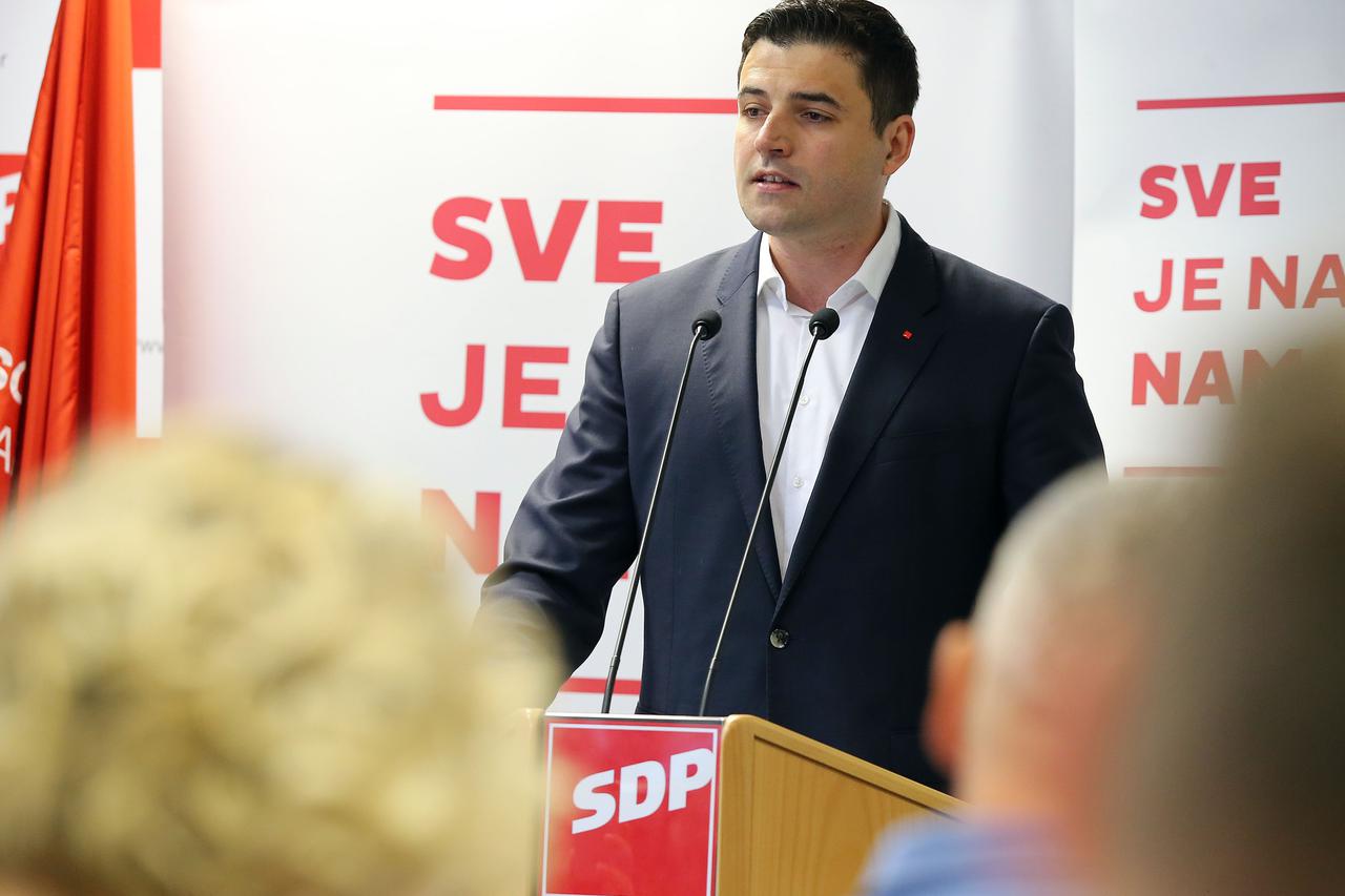 Davor Bernardić