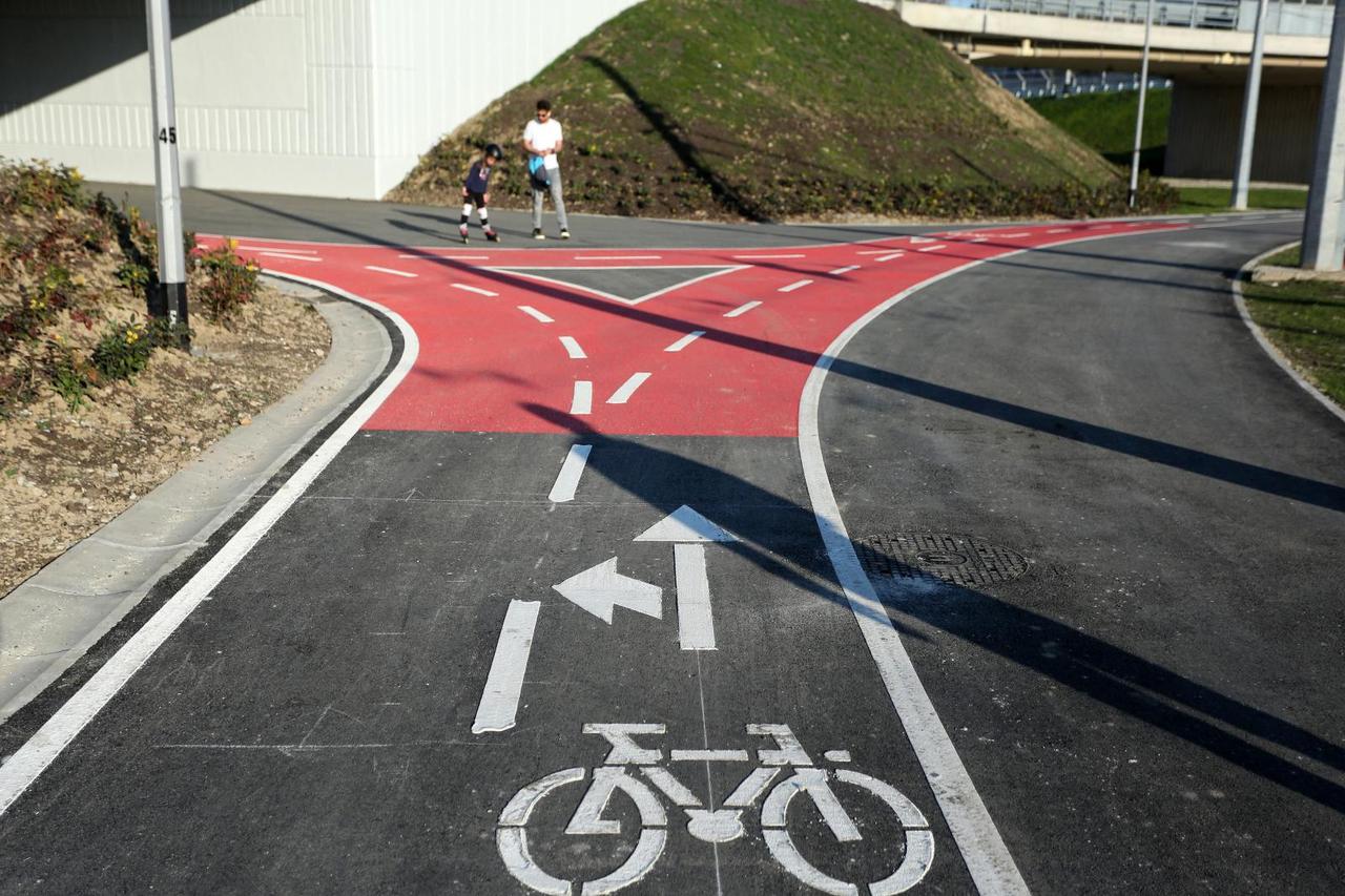 Zagreb: Nova iscrtana biciklistička staza oko i ispod rotora