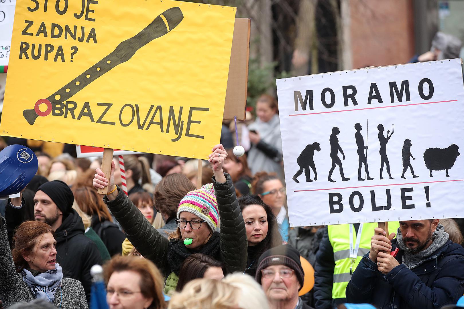 Povorka je krenula od Trga Republike Hrvatske, a prosvjed je završen na Trgu bana Jelačića